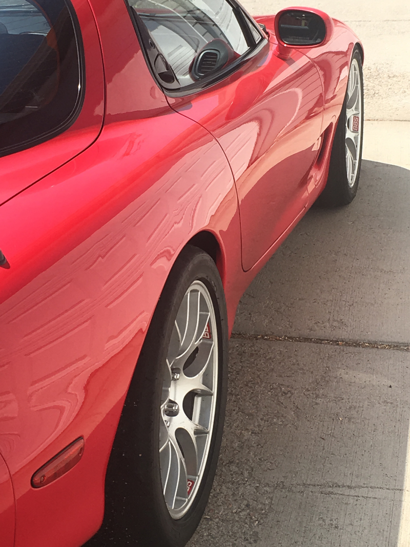 Illustration for article titled Bless This Guy Renting His Pristine 1994 Mazda RX-7 For $950 Per Day